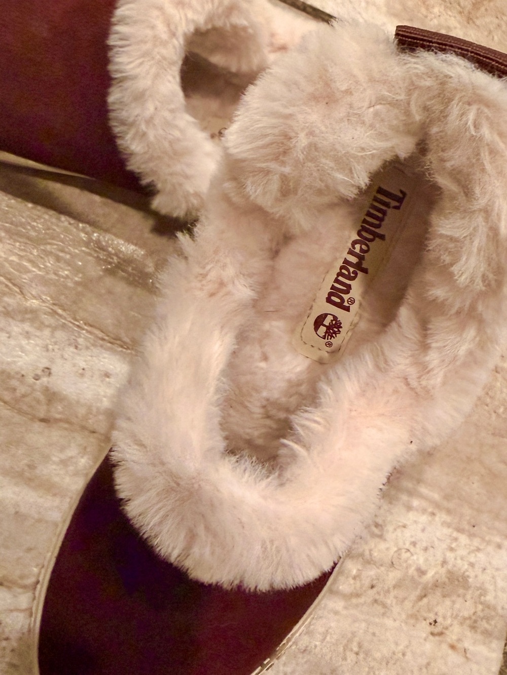 Timberland Women's Chestnut Suede Slip-On Slippers with Cream Fur Trim - Picture 6 of 11